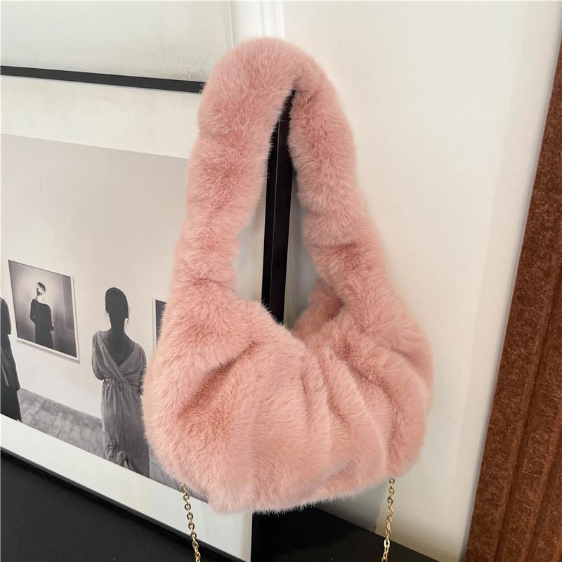 New Furry Bag Women's Autumn and Winter Furry Bag Fashion Pleated Cloud Bag Commuter Plush Handbag