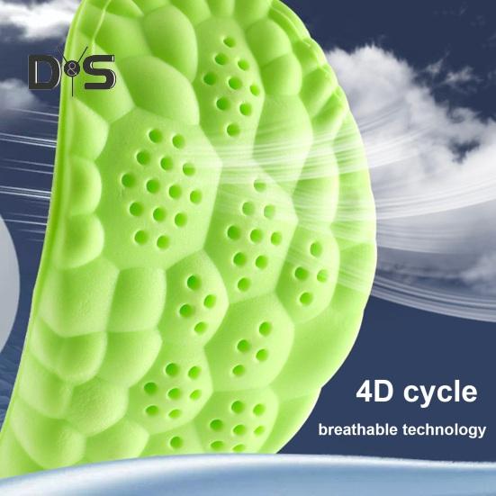 1 pár vložek 4D Cloud Měkká Prodyšná Paměťová pěna Pohlcující otřesy Vložky do sportovních bot Muži Ženy Podpora klenby Ortopedická masáž Podložky na chodidla