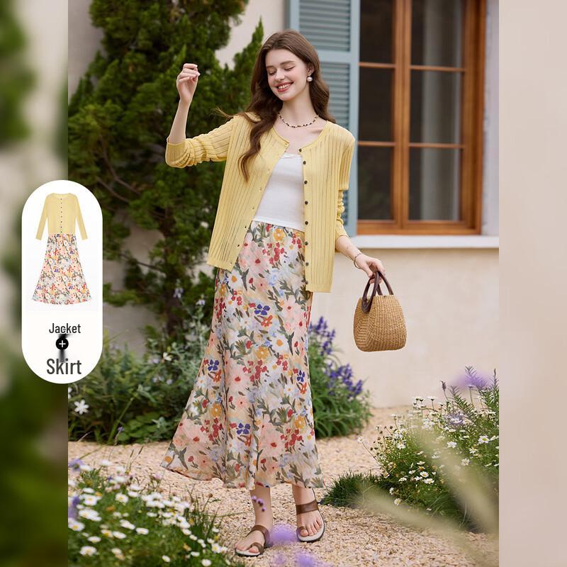 Women s Floral Print Cardigan & Skirt Set M