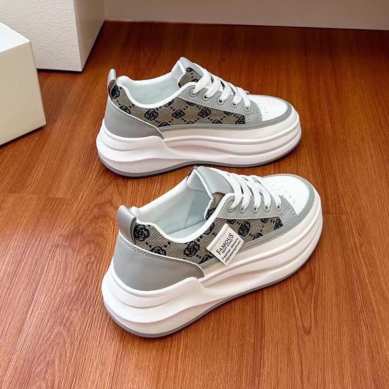 

New shoes platform casual sports shoes mesh breathable thin lace-up shoes 40 сірий колір