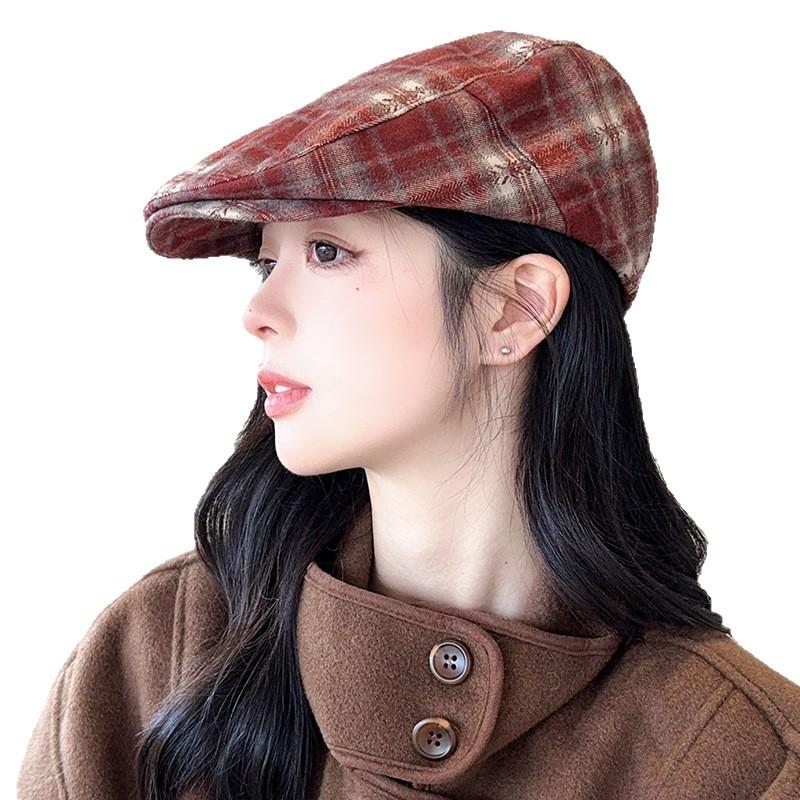 Reverse-wear Beret Forward Cap for Women, Autumn and Winter, Japanese Retro Plaid Duckbill Cap, Stylish and Versatile Newsboy Painter's Hat