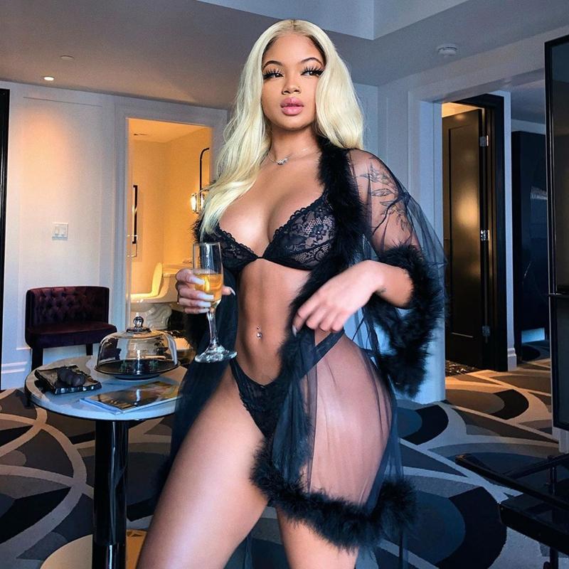 Пондора порно фильмі онлайн Орыс Лераның үлкен сиськи