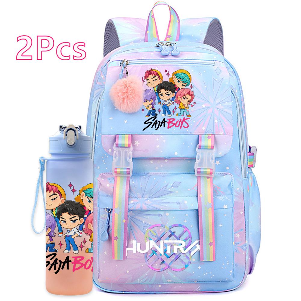 2 ks/sada Roztomilý Anime Kpop Potištěný Batoh s 750ml Lahví na Vodu Cestovní Taška s Velkou Kapacitou pro Dívku Teenagera Chlapce Školní Taška Dětský Dárek Mochila
