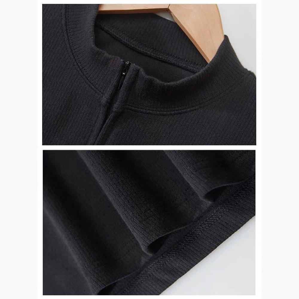 Elegant Black Slim Fit Little Black Dress with Feminine Design and Hip-Hugging Skirt