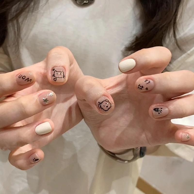 Simple French Gradient Detachable Press-On Nails: Short, Whitening False Nail Tips.