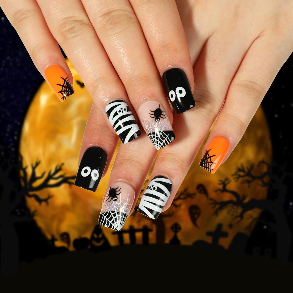 2025 New Halloween Wear Nail 3D Three-dimensional Nail Art False Nails European and American Spider Bat Nail Pieces