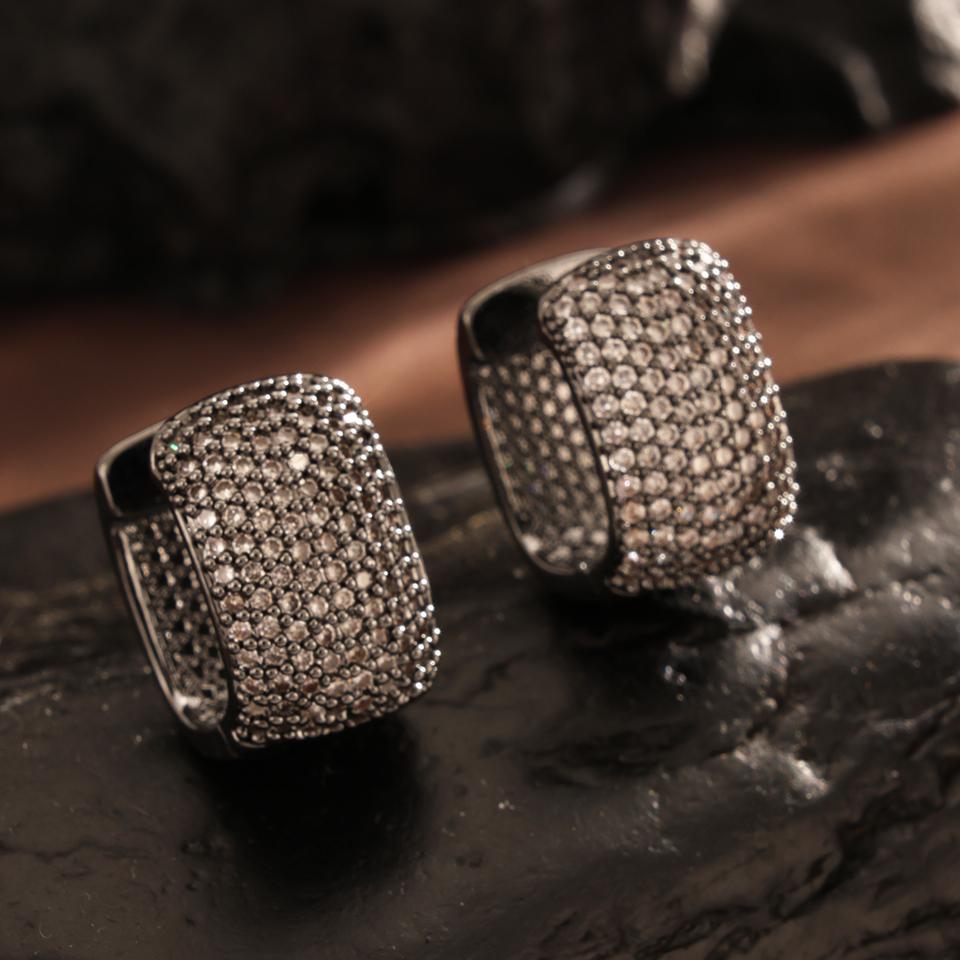 ZAKOL Bling Full Cubic Zirconia Hoop Earrings for Women Temperament Female Ear Accessories Luxury Bridal Wedding Zircon