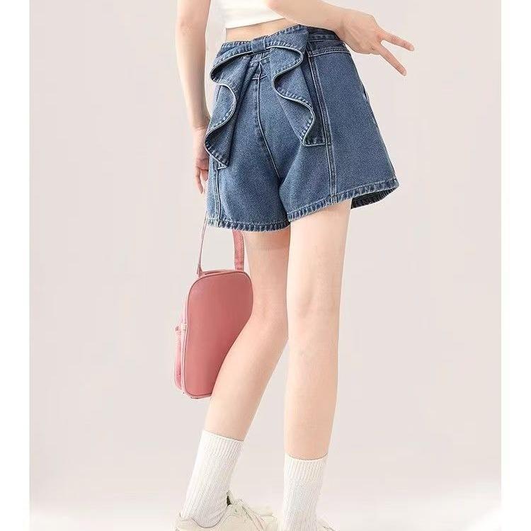 

Женские летние джинсовые шорты 2025 с бантом - Свободные с широкими штанинами, дизайн горячей девушки M синий