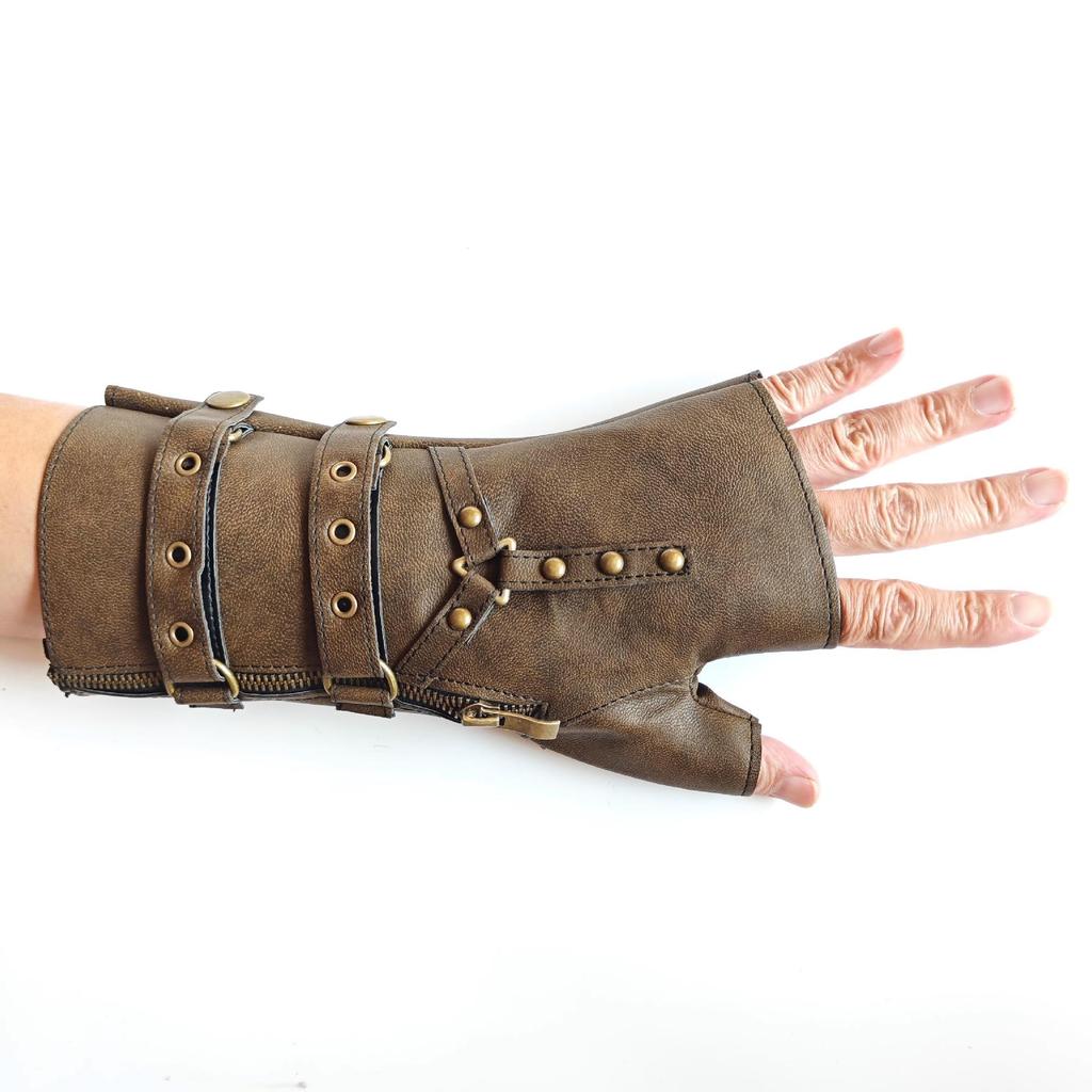 Men's Retro Punk Half-Finger Leather Motorcycle Riding Gloves