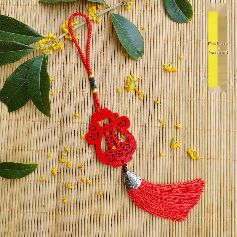 Wooden Tassel Keychain Ornament for Spring Festival - Car Hanging Decoration for Wealth & Prosperity
