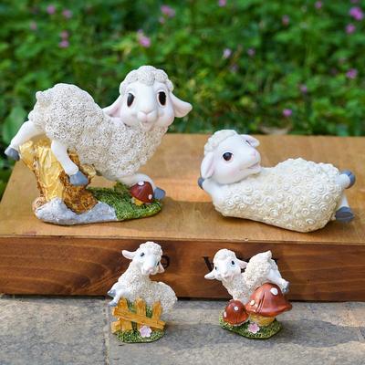 Kreative Harz Gemütliches Lamm Farm Statue, Schaf Statue, Lamm Figur Niedliche Außendekoration Tierskulptur für Hof Terrasse Landschaftsdekoration