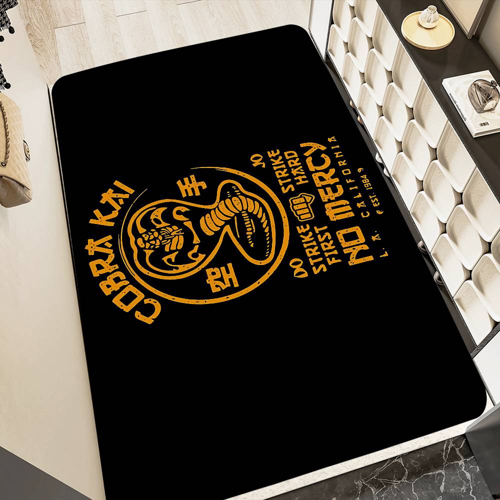 Klasické TV seriály Cobra Kai Kuchyňská rohožka Dětský pokoj Dekorace ložnice Balkon Protiskluzová rohožka Obývací pokoj Alfombra