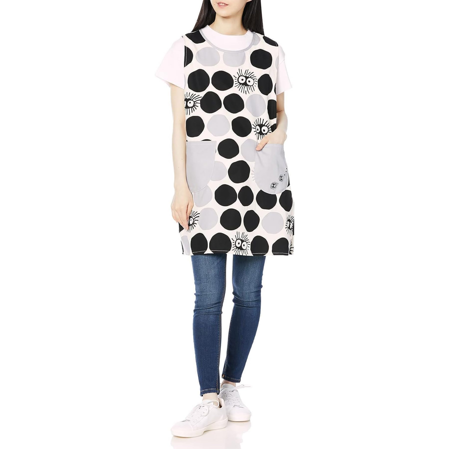 

Marushin Ghibli Apron for Perfect for Nursery School My Neighbor Totoro and Kurosuke Cute Character Adult Orchid Suitable for Nursery Schools and