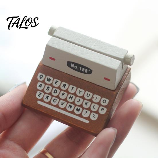 Desktop Memo Holder Retro Wooden Typewriter Clip, Vintage Desk Place Card Holder, Postcard Display Stand Decorative Message Photo Picture for