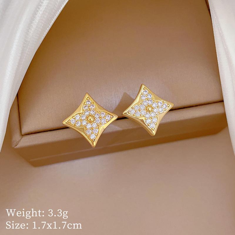 Necklace Earrings Set, Light Luxury Rhombus Four-Leaf Flower Full Of Diamonds, Personalized Temperament, Banquet Earrings, Necklace Group