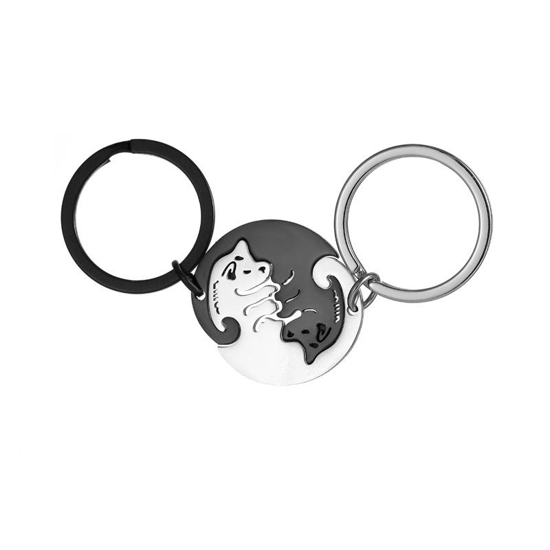 Titanium Steel Hug Dog Stainless Steel Keychain Cute Pet Design Fashion Couple Pendant Practical Valentine's Day Gift