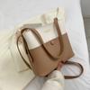 Large Capacity Contrast Color Bucket Bag for Women  New Spring Autumn  Crossbody Shoulder Bags Chic Commute Totes