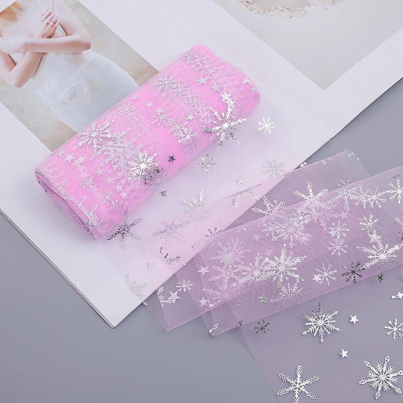 

Christmas Snowflake Tulle Fabric, 15cm x 10 Yards Roll - Perfect for Holiday Party Decorations, Floral Gift Wrapping & DIY App 15cmx10yard