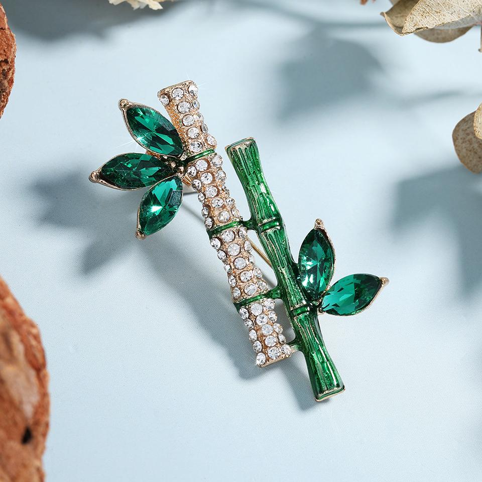 Cute Romantic Colorful Flower Metal Brooches For Women Alloy Crysal Plant Brooche Party Birthday Zircon.