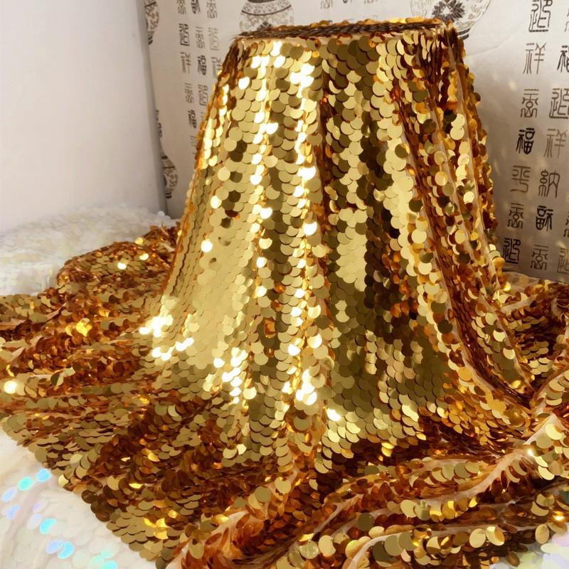 Tessuto Iridescente Lucido a Squame di Pesce Paillettes Laser Tessuto Glitter per Tovaglia Fai da Te Indumento Sfondo Decorativo per Festa di Matrimonio