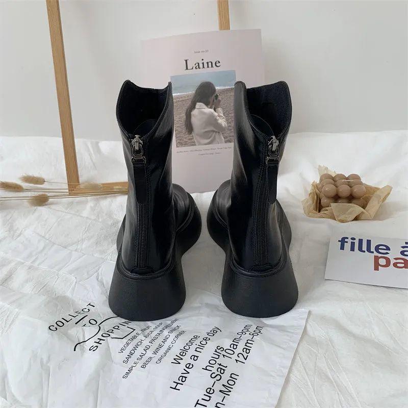 Big Head Soft Leather Martin Boots Women's 2025 New Spring Student Korean Version Versatile Retro British Style Platform Short Boots