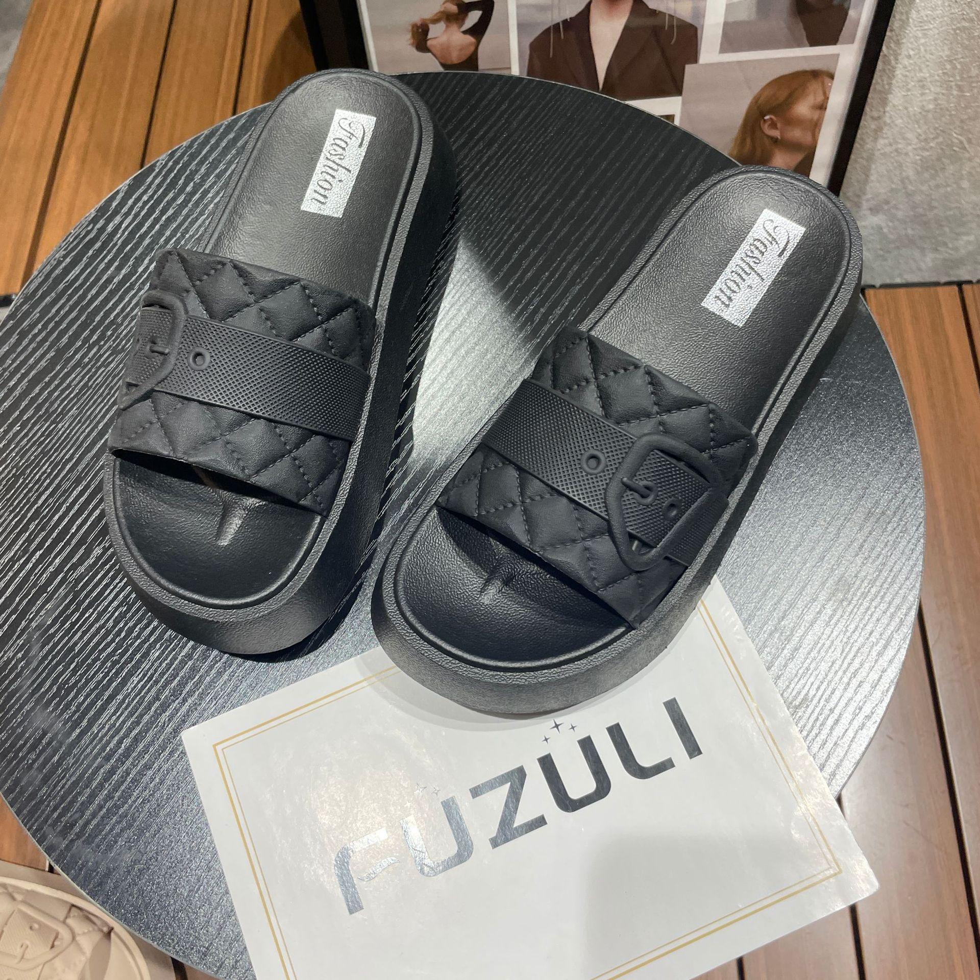 

Тапочки на толстой подошве женские летние домашние для пар ванная комната ванна мягкая подошва верхняя одежда одно слово повседневные классные тапочки 40