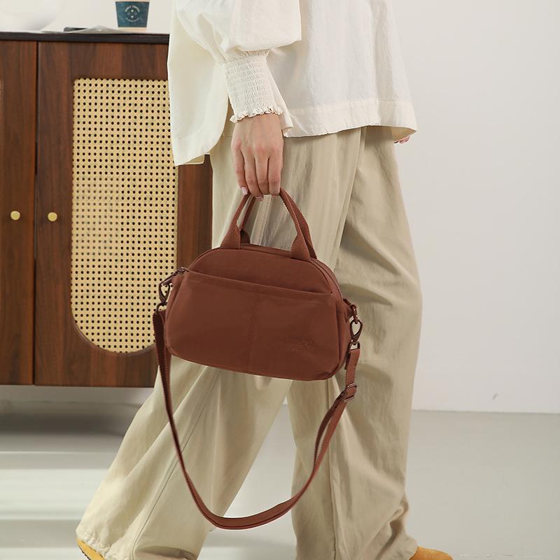 Crossbody bag women's bag large-capacity handbag super hot new lightweight nylon handbag