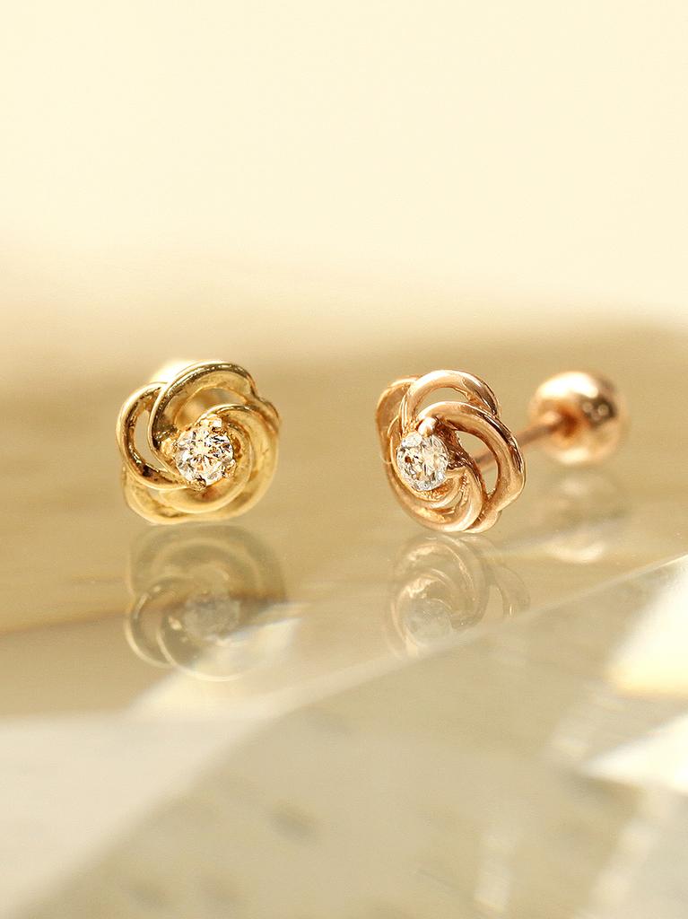 Minimalpiercing 14K 3D Mini Rose Piercing Earrings