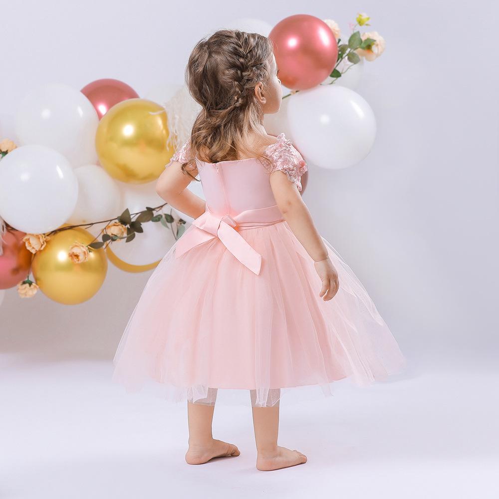 Evropské a americké dětské květinové dívčí šaty na jedno rameno, nadýchané princeznovské šaty