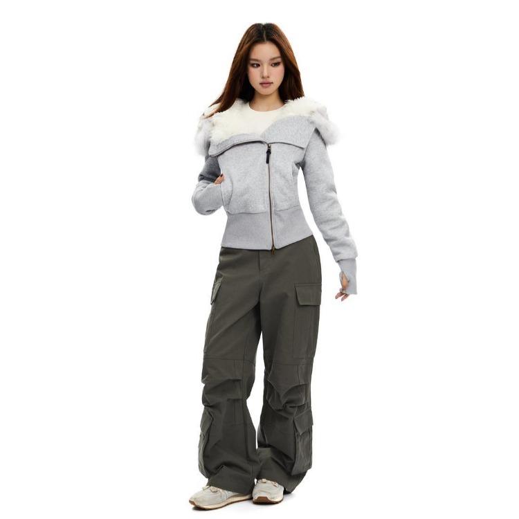 Slim Fit Hooded Short Winter Coat with Plush Inner Lining and Faux Fur Collar for Women