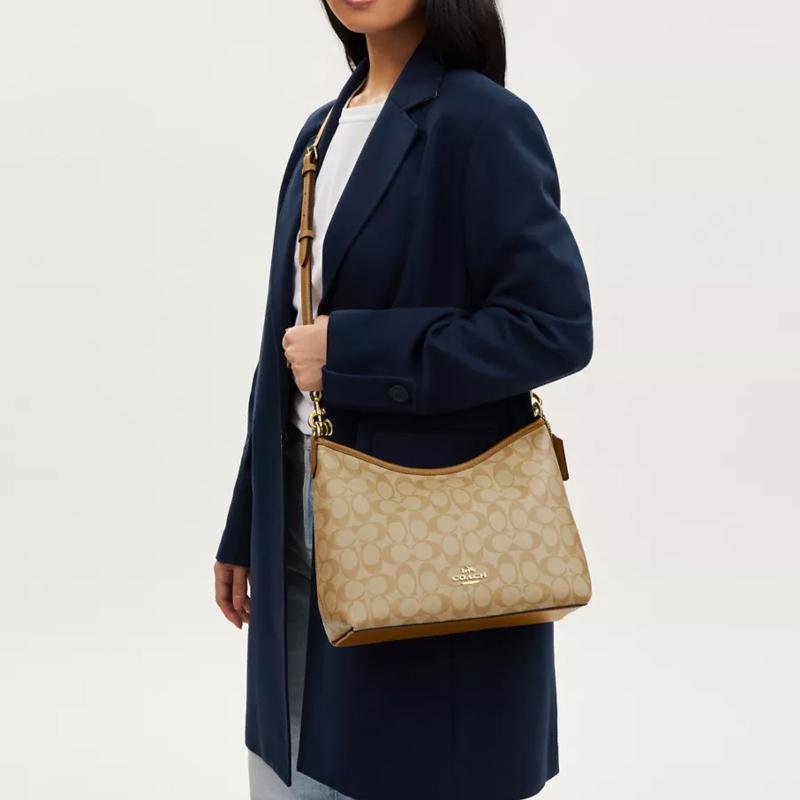 Coach Laurel 31 Commuter Large Capacity Detachable Shoulder Strap Tote Bag Women Tote Bag Light-Khaki CR149-IMNLJ