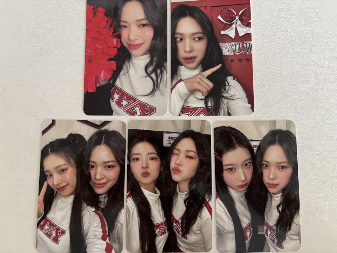 

[USED] ITZY trading cards Ryujin, Chaeryeong, Yeji, Lia