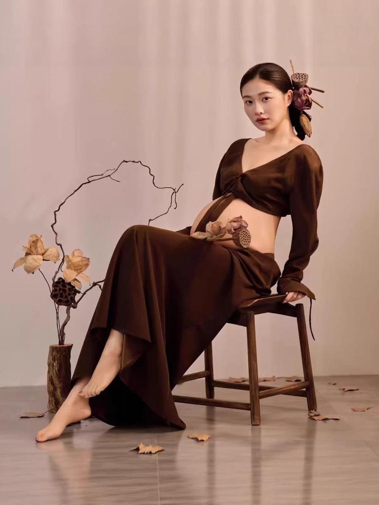 2026 Spring European & American Style Dark Brown Square Neck Waist-Cinching Elegant Long Skirt Set