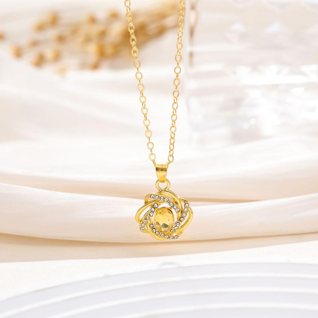 Temperament Cartoon Hollow Heart Pendant Love Clavicle Chain Accessories Women's Diamond Premium Necklace
