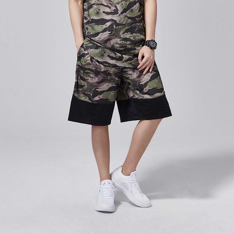 LiNing Camouflage Basketball Series Competition Sports Casual Shorts Men Bottoms Black AAPN041-2