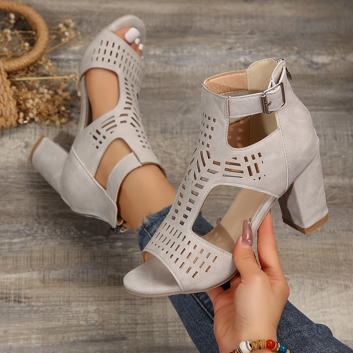 

Ladies thick heel fish mouth hollowed out after hollowed out fashion outdoor banquet hook after zipper fashion high heel thick heel sandals 43 сірий колір