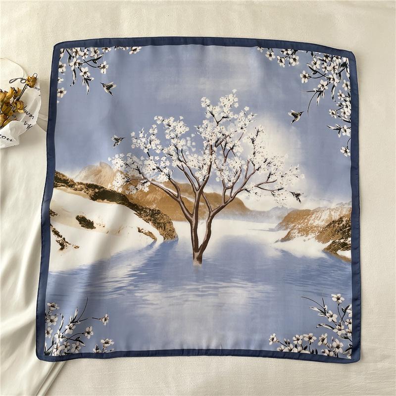 Elegant Small 71cm Small Square Scarf Travel Simulation Silk Temperament Pattern Scarf Flower and Bird Sunscreen Shawl Thin Silk Scarf Women