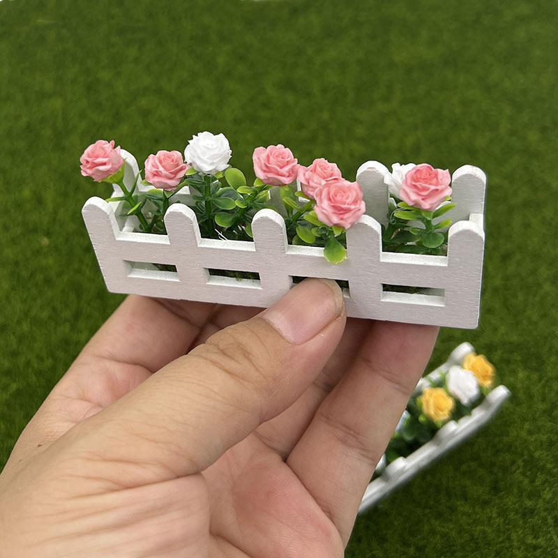 1Pcs 1:12 Dollhouse Miniature Potted Rose Plant Lifelike Artificial Flower Garden Decor Ornament