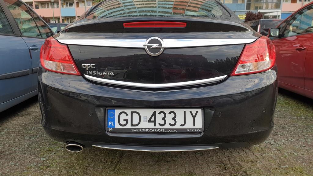 Opel Insignia HB - CHROME STRIP on the FLAP Tuning