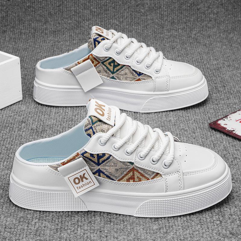 Scarpe da tavola estive 2025 senza schiena Mules piatte Scarpe da mezza stagione da uomo Per uomo Mocassini in pelle Uomo Semi-Drag Scarpe casual Ciabatte da uomo Piatti