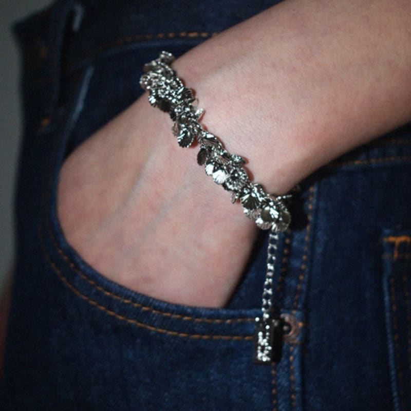 Usite Weave Shell BRACELET