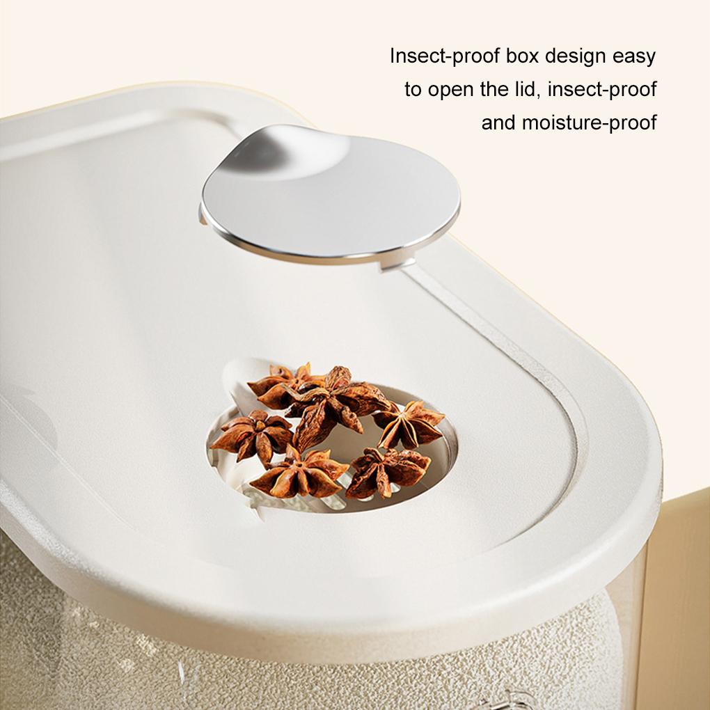 Mothproof Moistureproof Container With Transparent Thick PP Plastic One Click Press To Dispense Rice