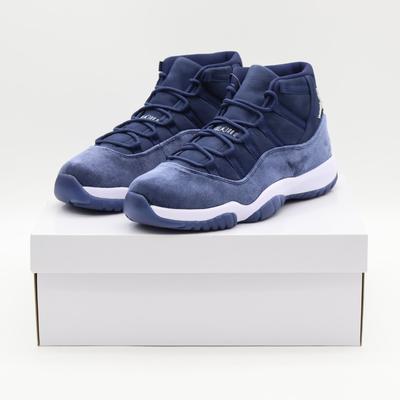 AR0715-441 Nike Air 11 Retro Midnight Navy Metallic Silver (Damen)