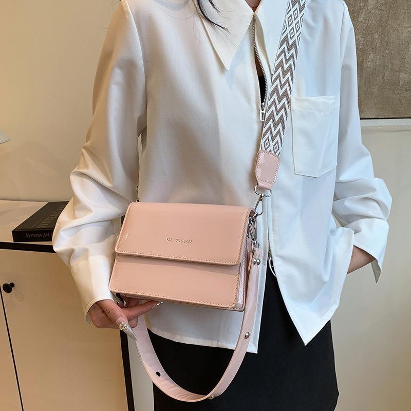 Premium bag Small square bag New niche simple box bag Retro chain One shoulder messenger bag