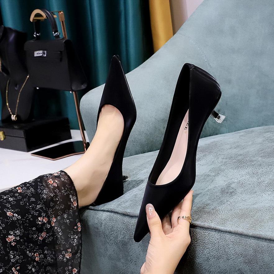 

Туфли-лодочки на среднем каблуке в европейском и американском стиле — сексуальные, элегантные, с острым носком, с неглубоким вырезом, весенняя мода для женщин Size 42 чёрный