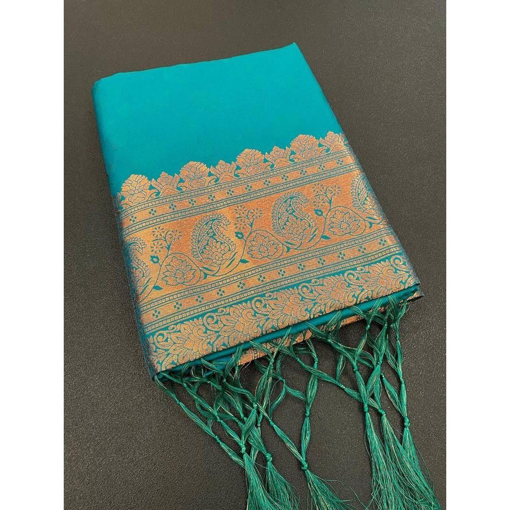 This Beautiful Saree Is Elegantly Decorated with Gorgeous Solid Jacquard Weave That Gives a Perfect Look To the Outfit.