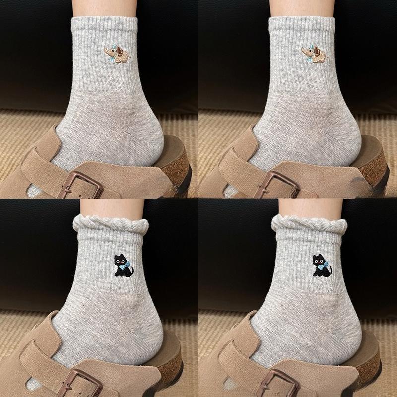 4 Pairs of Female Spring and Summer New Solid Color Embroidery Lace Cute Animal Sport Tube Cotton Socks