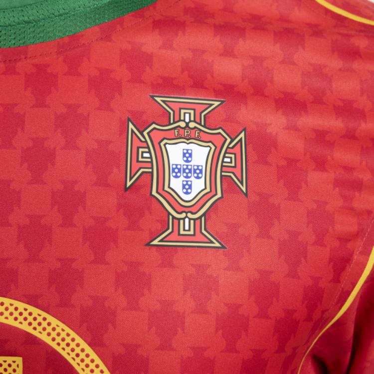 Nike 2004 Portugalsko Domácí 7 Logo Figo Kulatý výstřih Krátký rukáv Fotbalový dres Unisex fotbalový dres Červený HV9708-614