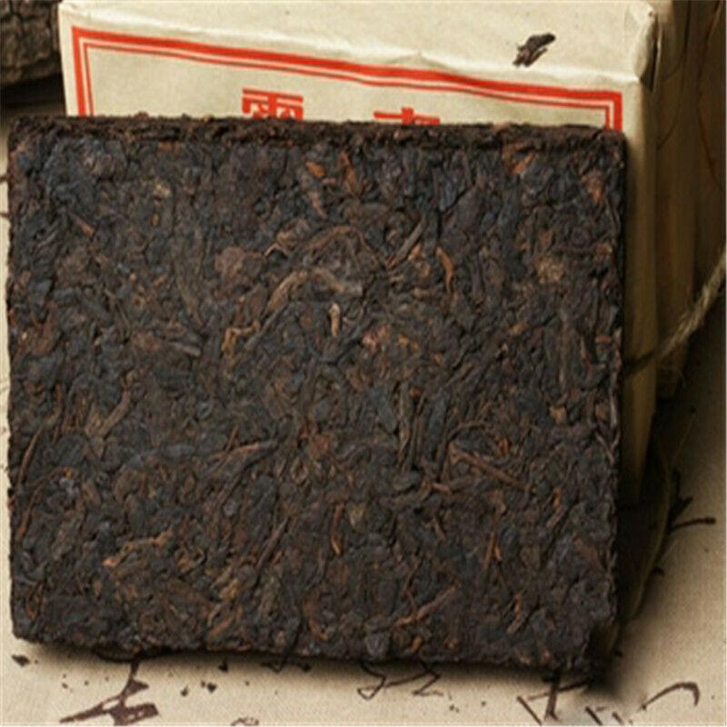 1999 Čínský starý čaj Pu'er Brick Tea Organický známý čaj značky 7581 Pu erh Tea Cake