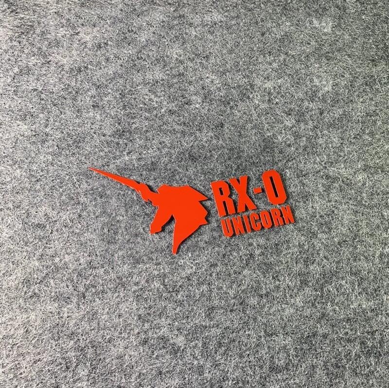 Mobile Suit Gundam Car Sticker Sticker Reflective Sticker RX-0 Series 15*8cm красный